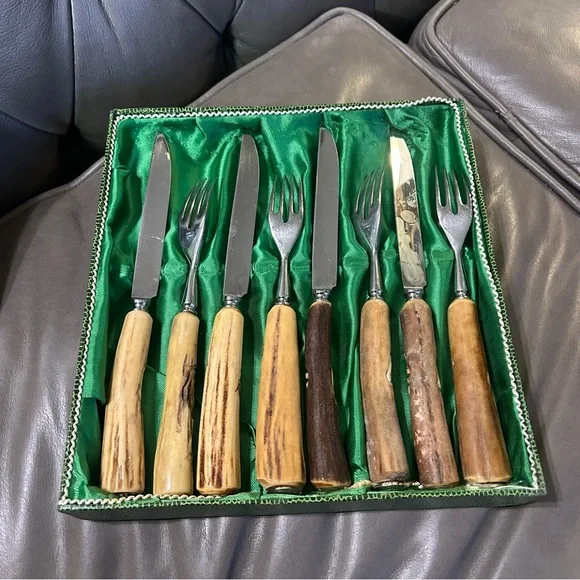 💥SOLD💥 Anton Wingen Solingen Germany Carved Antler 8pc Knife Fork Set Flatware - Picture 8 of 13
